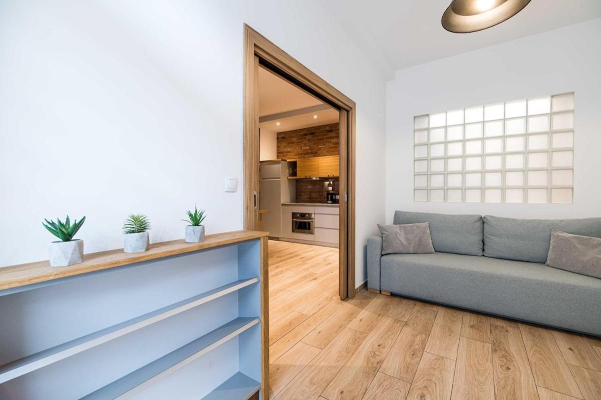 Saguaro Deluxe Old Town Cracow Apartment *